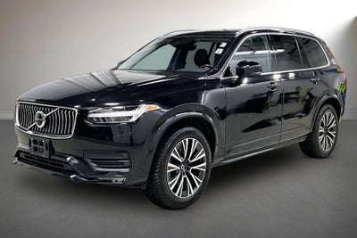 2020 Volvo XC90 T6 Momentum