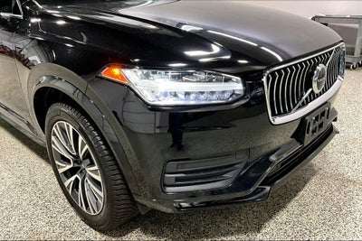 2020 Volvo XC90 T6 Momentum