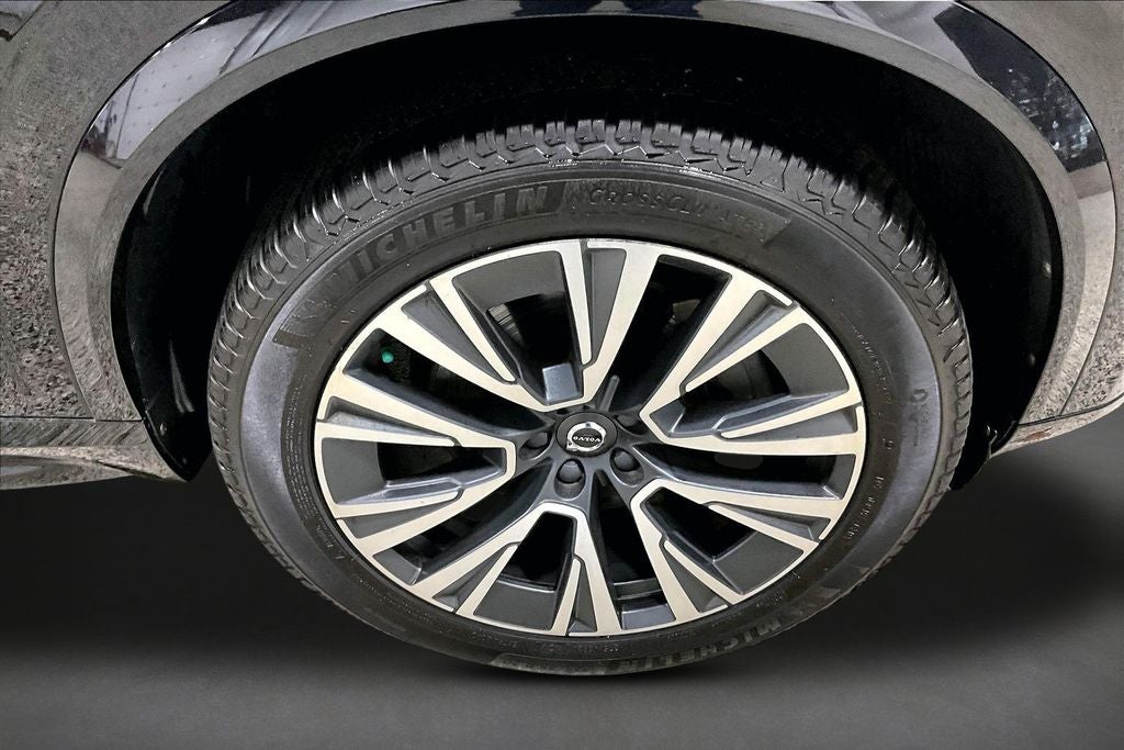 2020 Volvo XC90 T6 Momentum