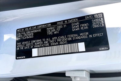 2022 Volvo XC60 B5 Momentum