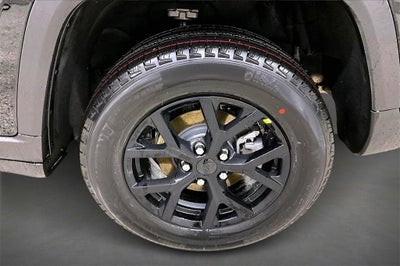 2026 Jeep Grand Cherokee Laredo Altitude