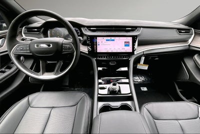 2027 Jeep Grand Cherokee Limited Reserve