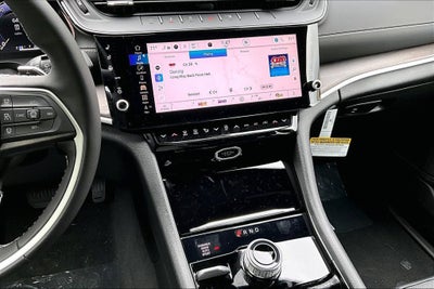 2027 Jeep Grand Cherokee Limited Reserve