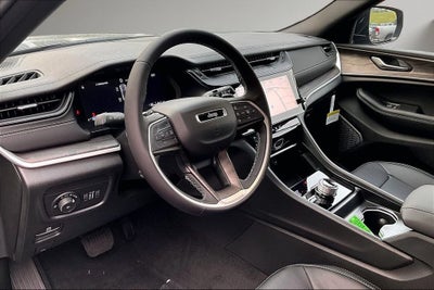 2026 Jeep Grand Cherokee Limited Reserve