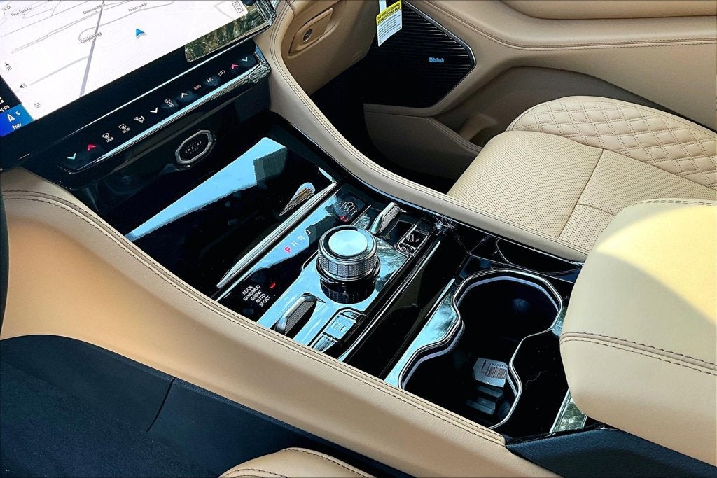 2027 Jeep Grand Cherokee Summit