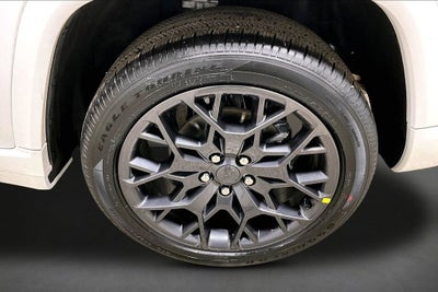 2026 Jeep Grand Cherokee Summit