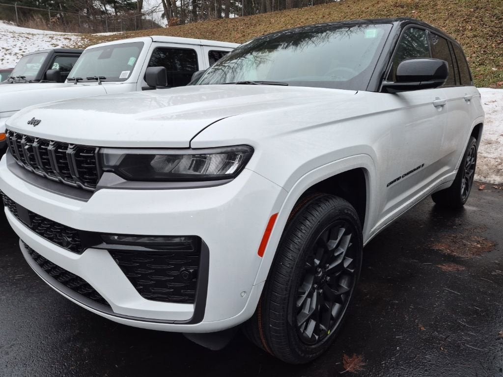 2026 Jeep Grand Cherokee Summit