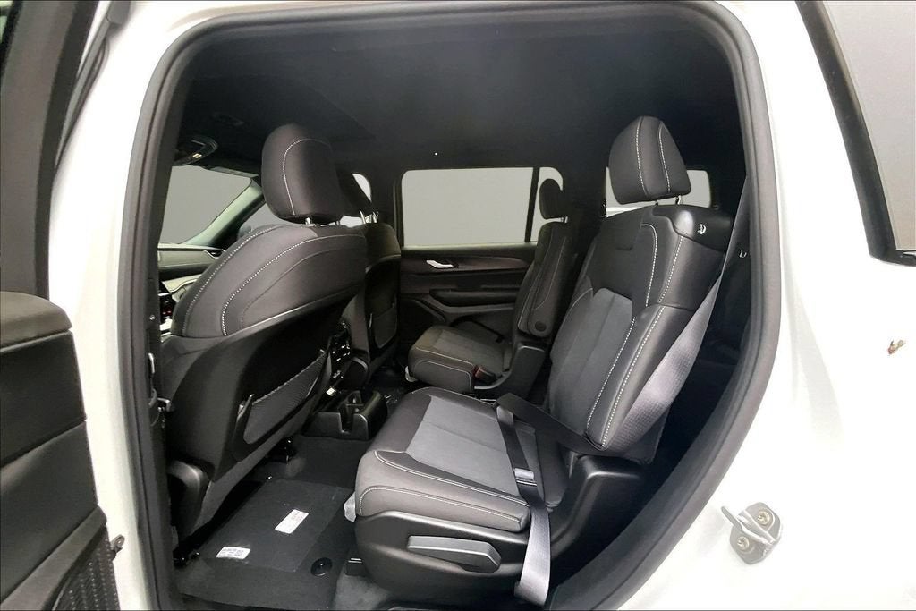 2026 Jeep Grand Cherokee L Laredo X