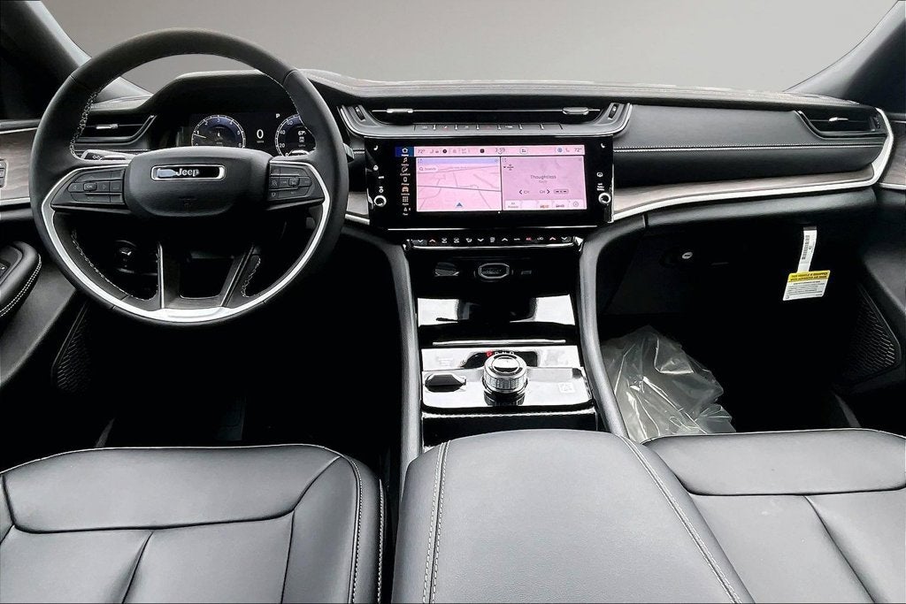 2027 Jeep Grand Cherokee L Limited