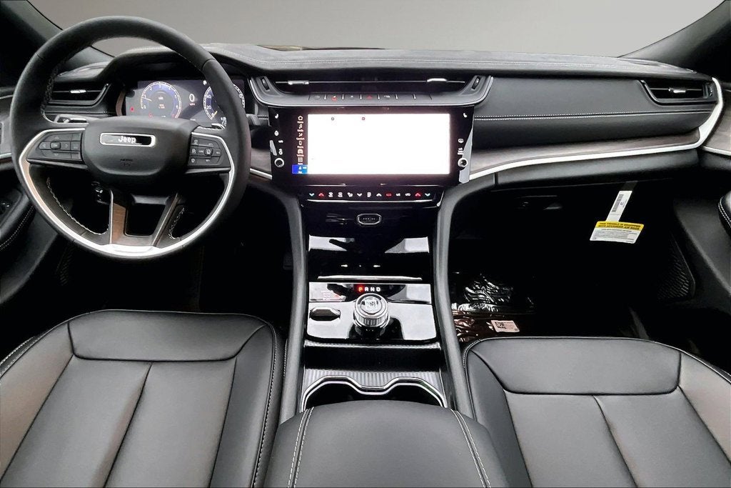 2027 Jeep Grand Cherokee L Limited