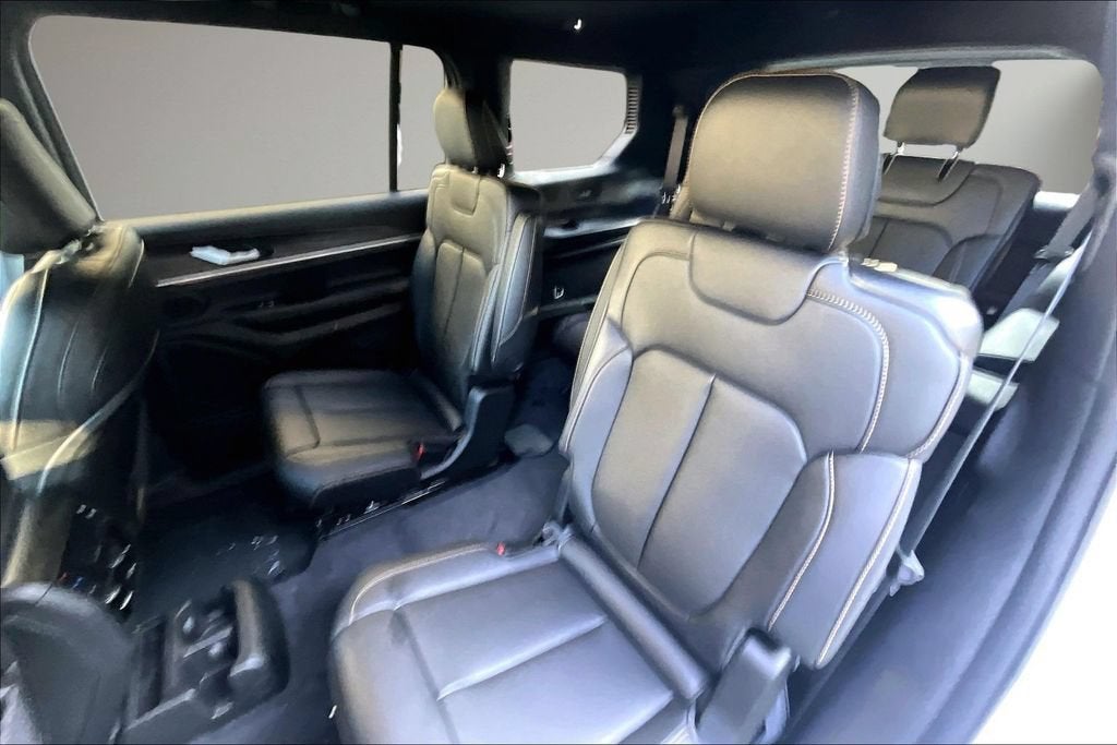 2026 Jeep Grand Cherokee L 85th Anniversary Edition