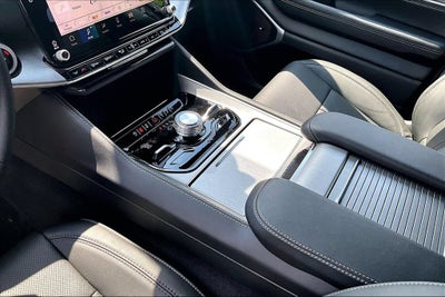 2026 Jeep Grand Wagoneer Upland