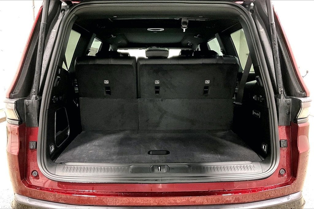 2026 Jeep Grand Wagoneer Limited Altitude