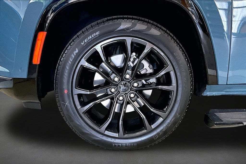 2026 Jeep Grand Wagoneer Summit Obsidian