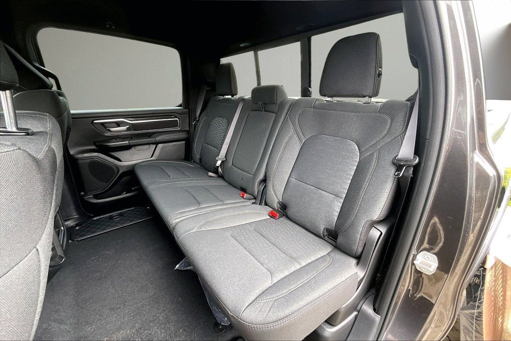 2027 RAM 1500 Big Horn