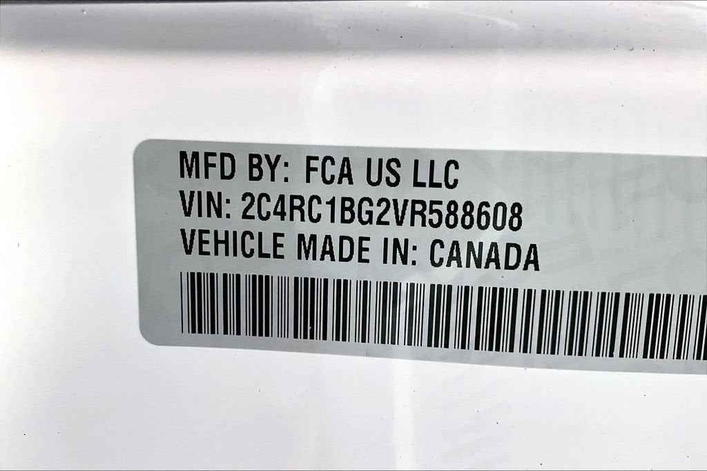 2027 Chrysler Pacifica Select