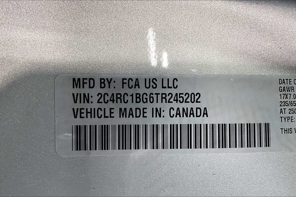 2026 Chrysler Pacifica Select