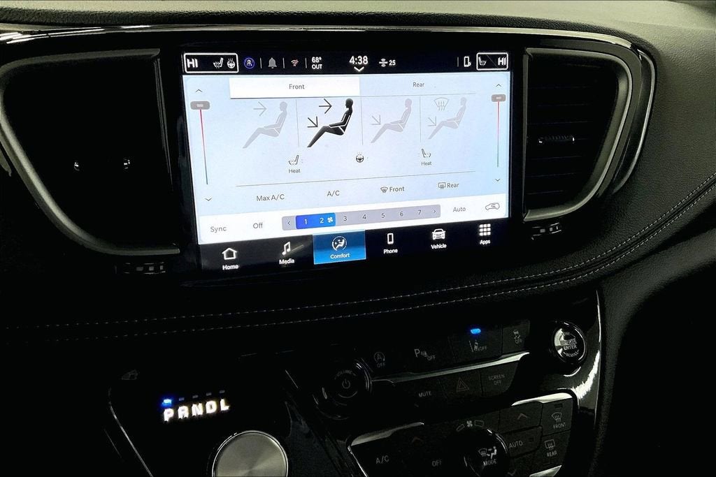 2026 Chrysler Pacifica Select