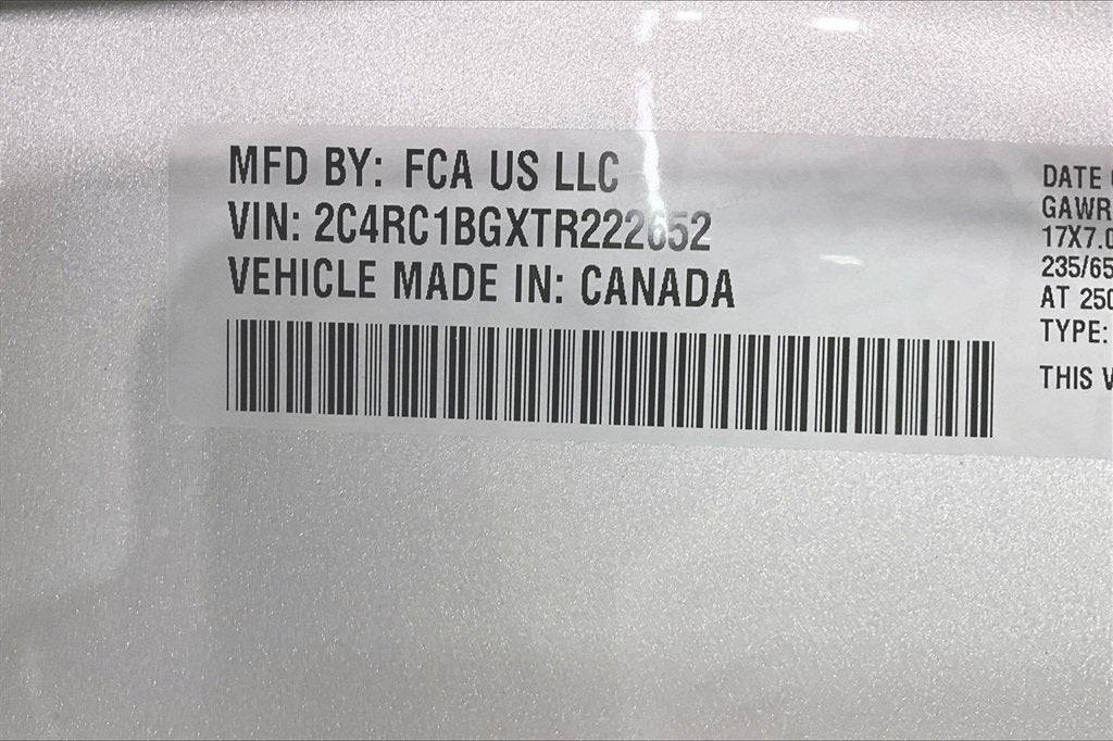 2026 Chrysler Pacifica Select