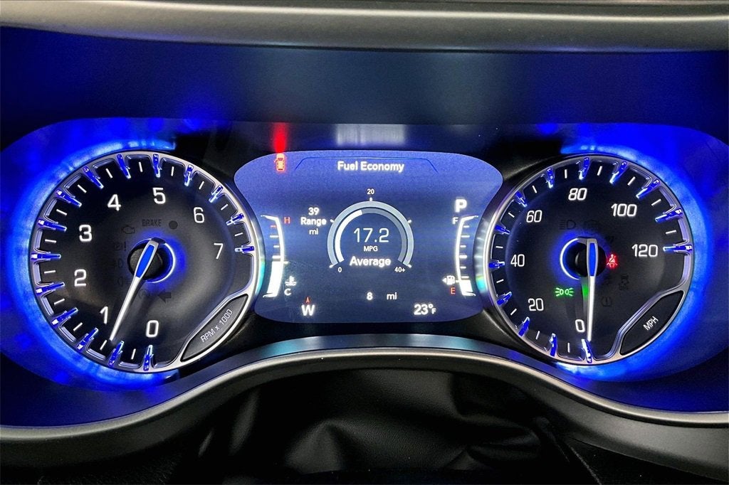 2026 Chrysler Voyager LX