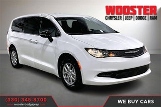 2026 Chrysler Voyager LX