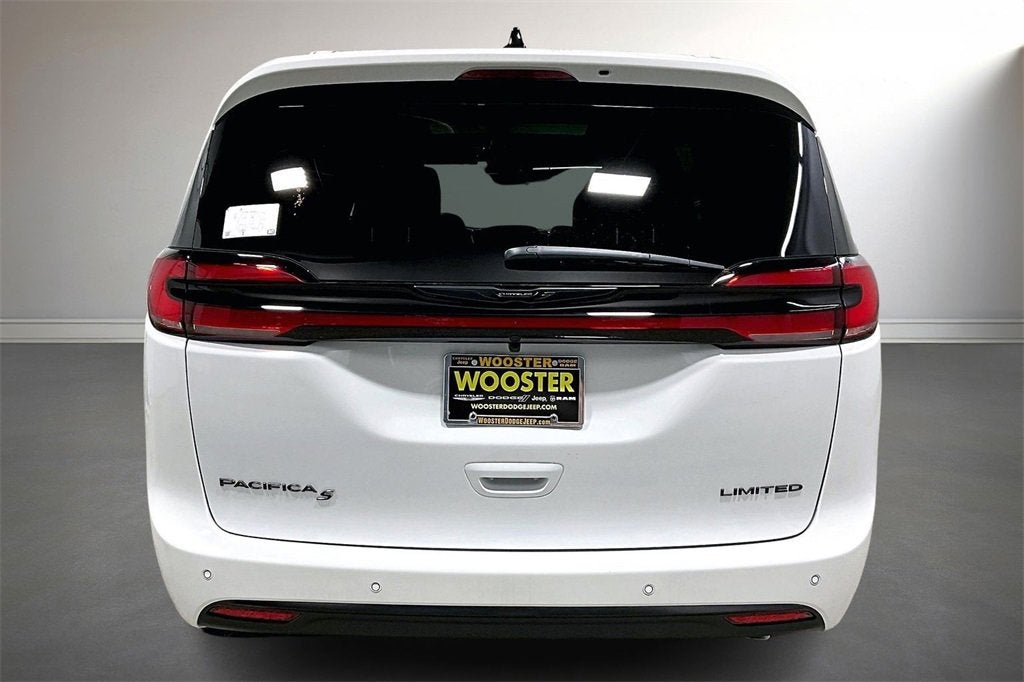 2026 Chrysler Pacifica Limited