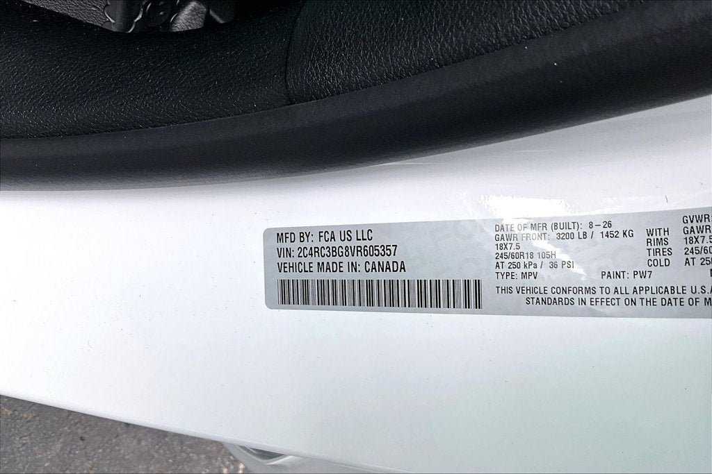 2027 Chrysler Pacifica Select