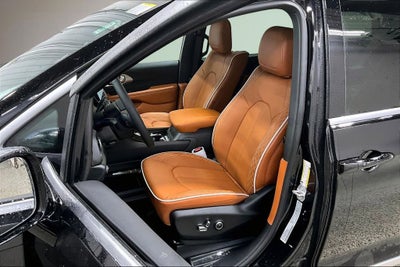 2026 Chrysler Pacifica Pinnacle