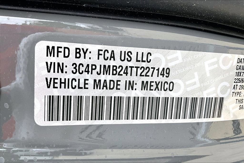 2026 Jeep Cherokee Laredo