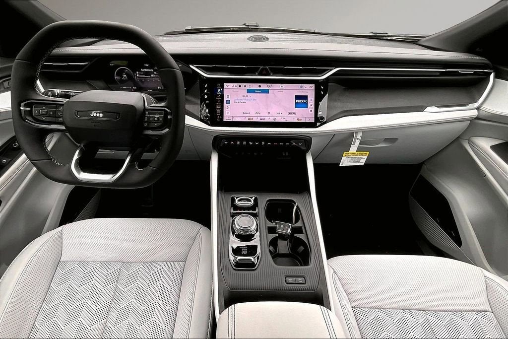 2026 Jeep Cherokee Overland