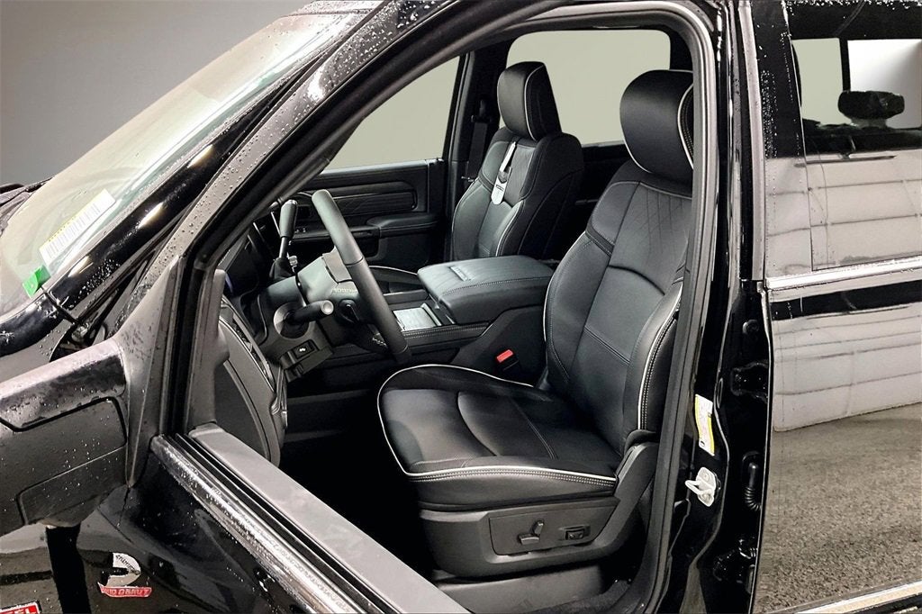 2026 RAM 3500 Limited