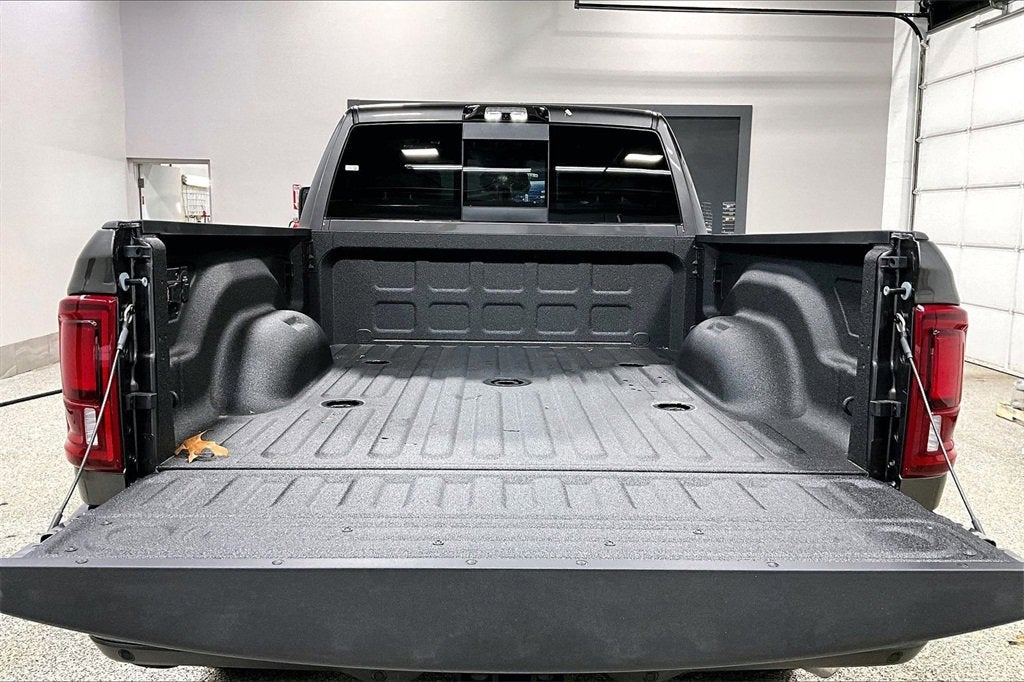 2026 RAM 3500 Limited