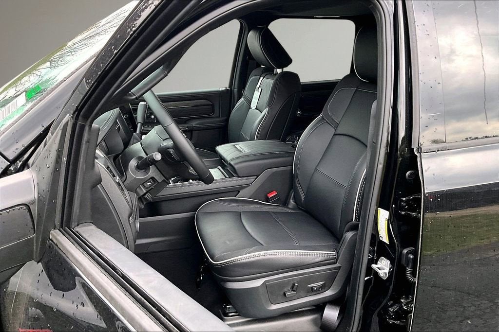 2026 RAM 3500 Limited
