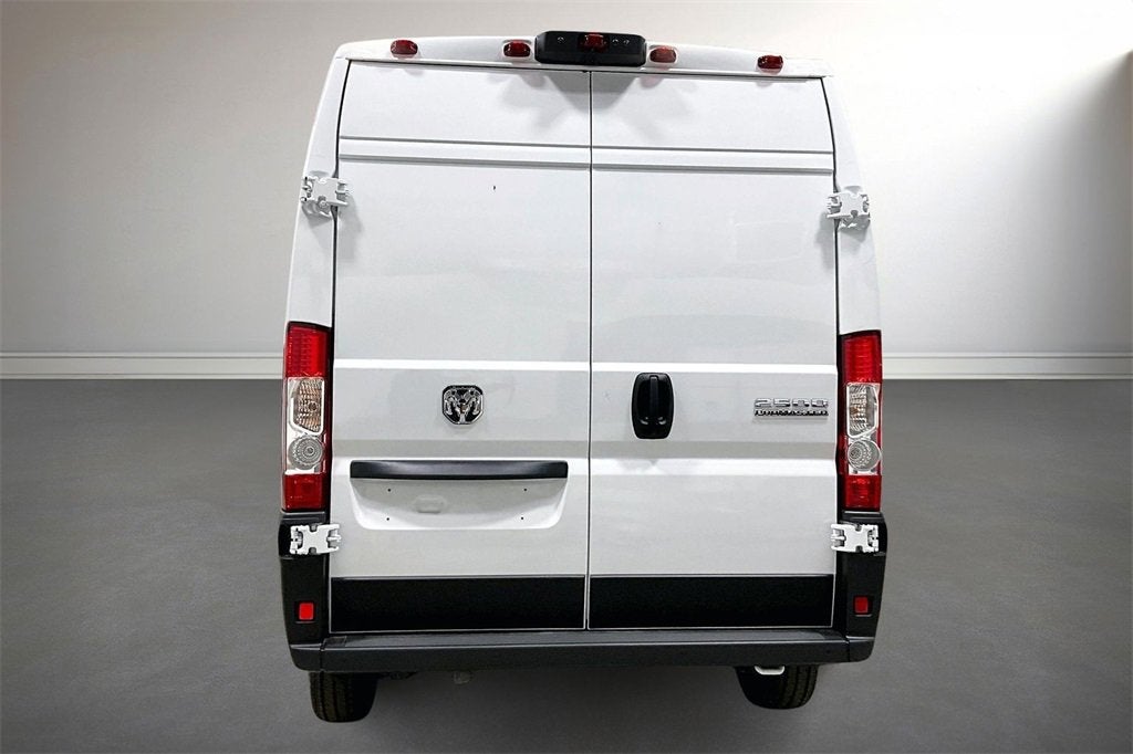2026 RAM ProMaster Cargo Van Tradesman