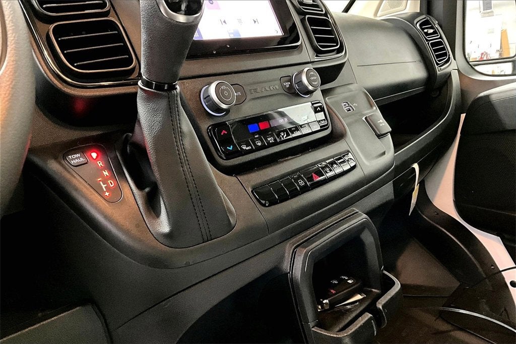 2026 RAM ProMaster Cargo Van Tradesman