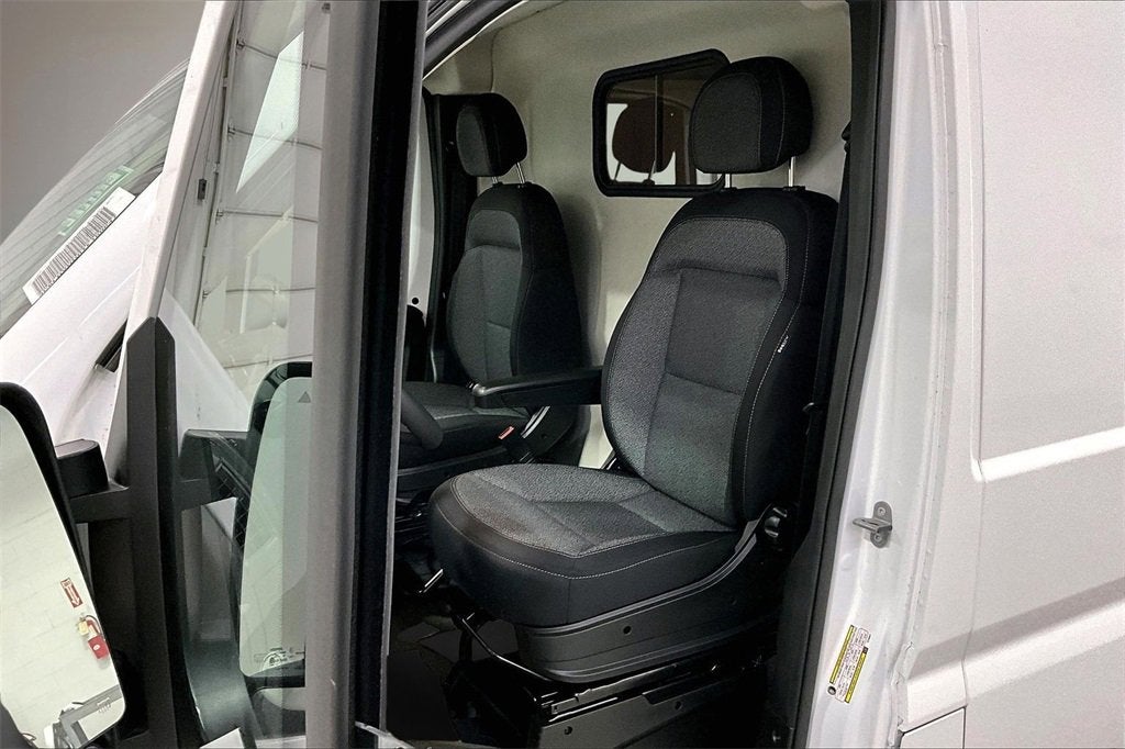 2026 RAM ProMaster Cargo Van Tradesman