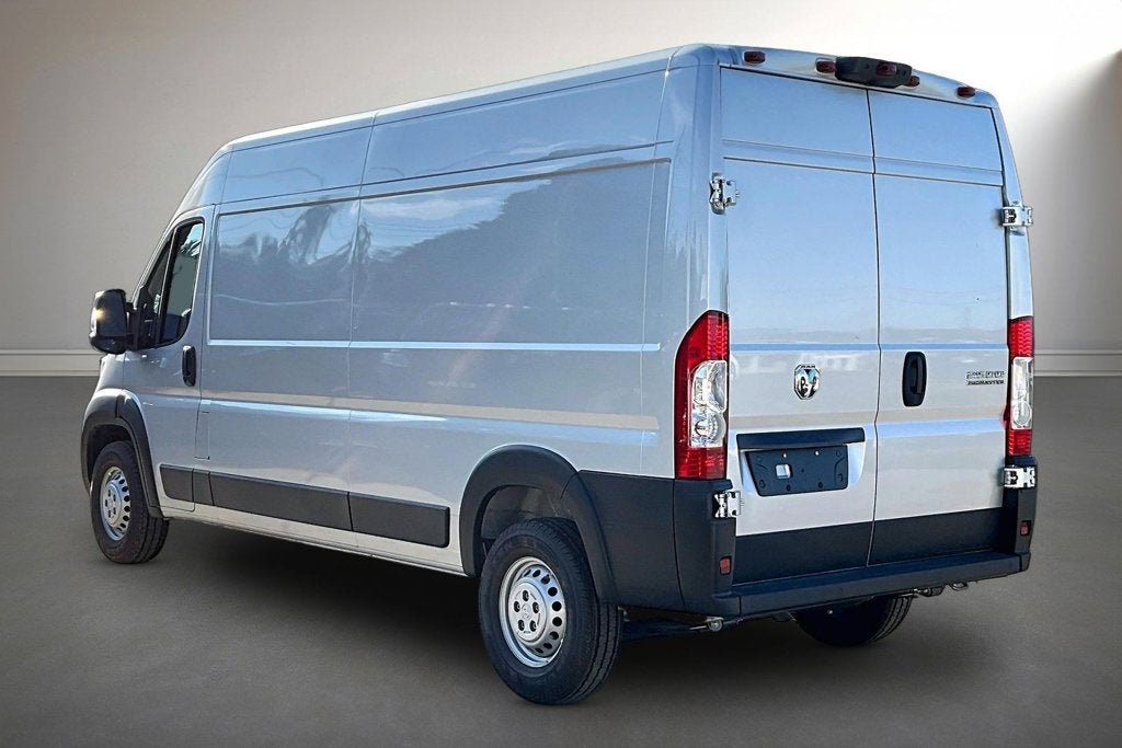 2027 RAM ProMaster Cargo Van Tradesman