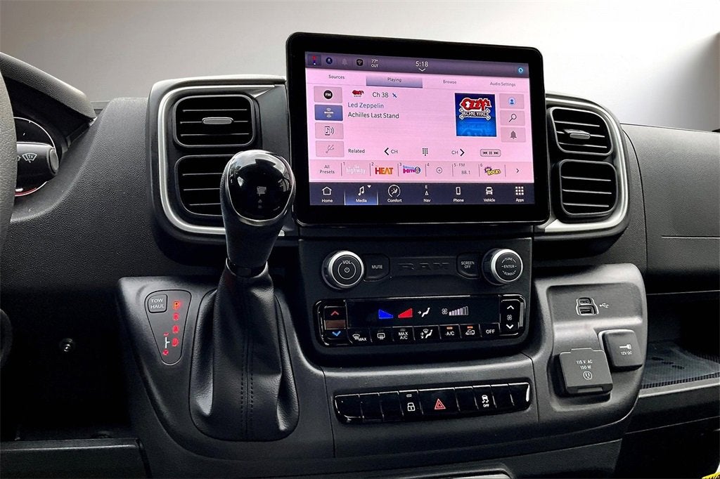 2025 RAM ProMaster Cargo Van SLT