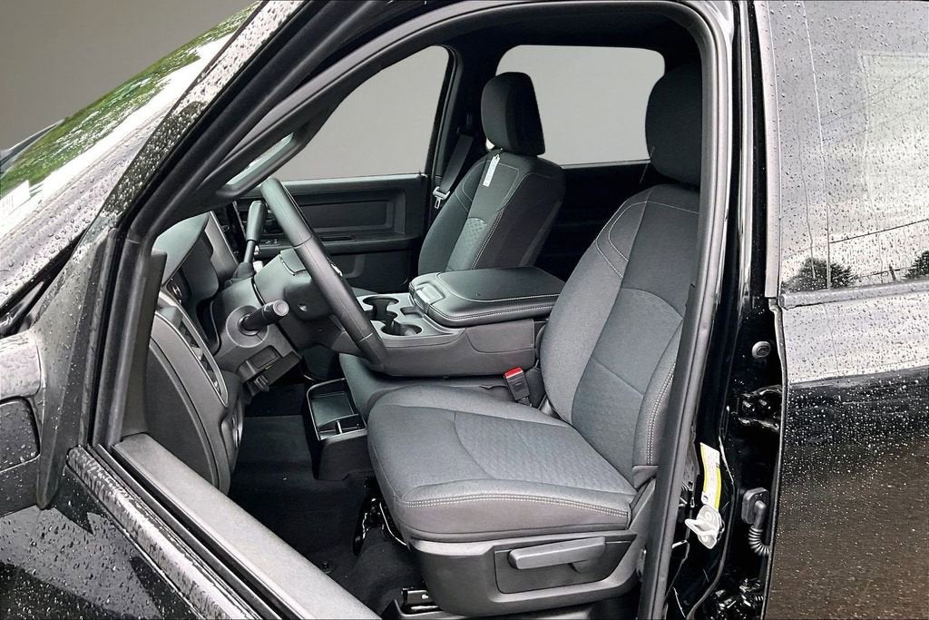 2026 RAM 2500 Black Express