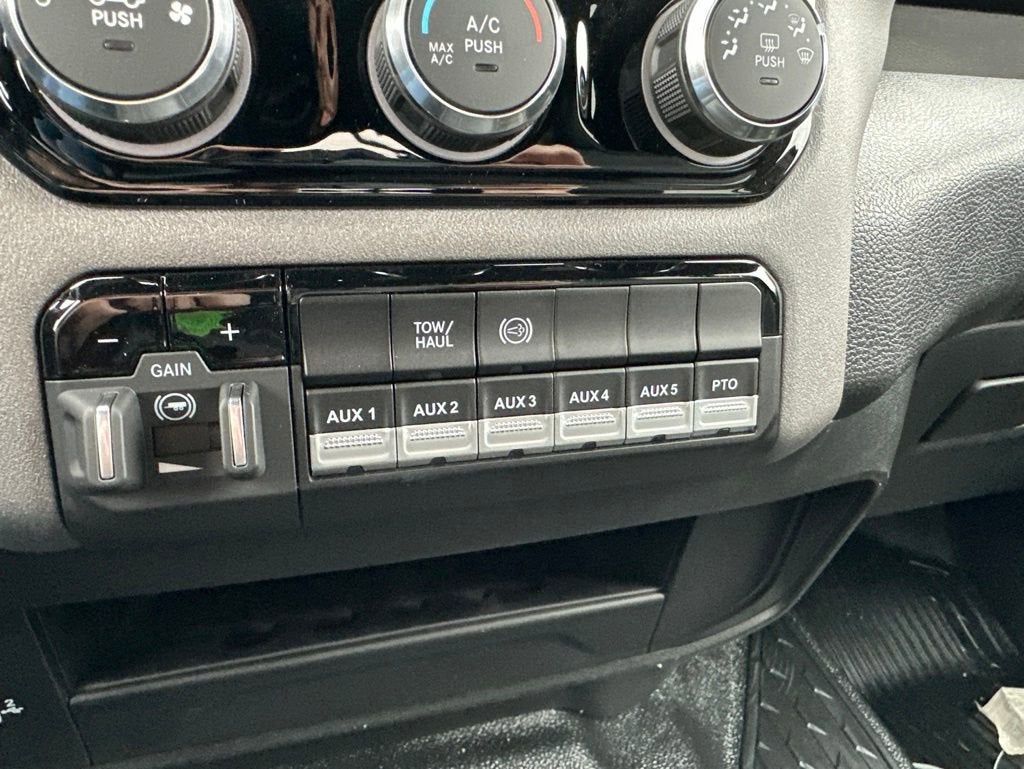 2026 RAM 3500 Chassis Cab Tradesman