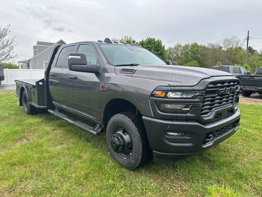2026 RAM 3500 Chassis Cab Tradesman